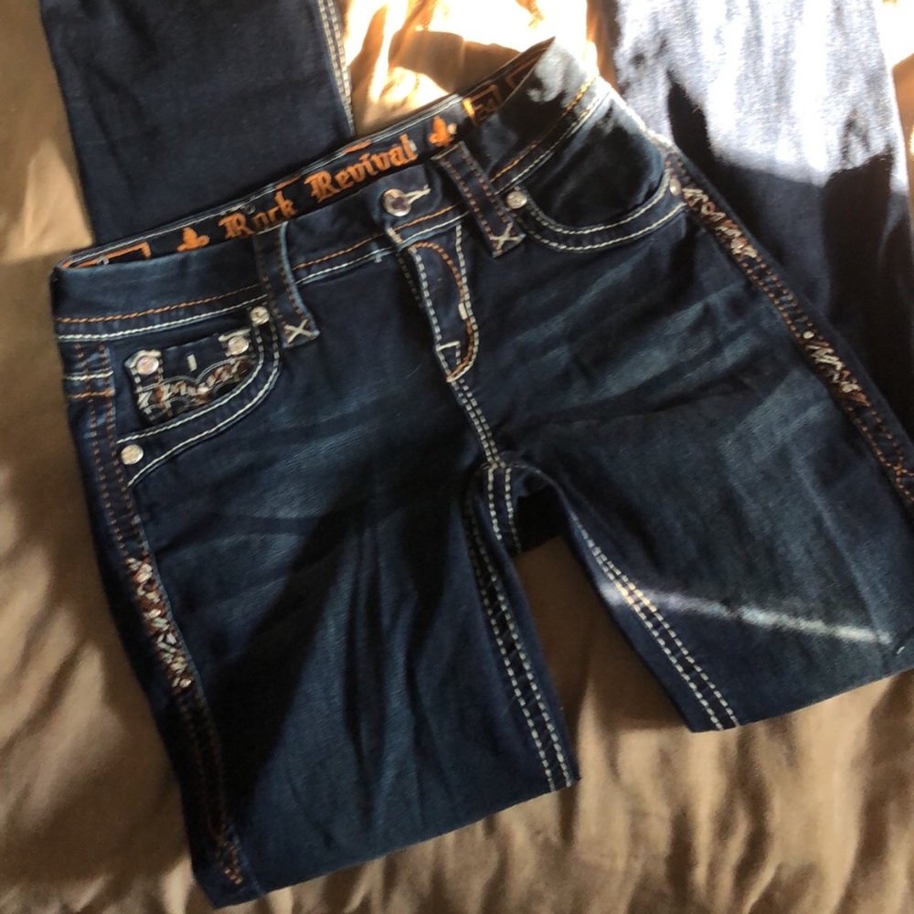 COPY - Rocks revivals